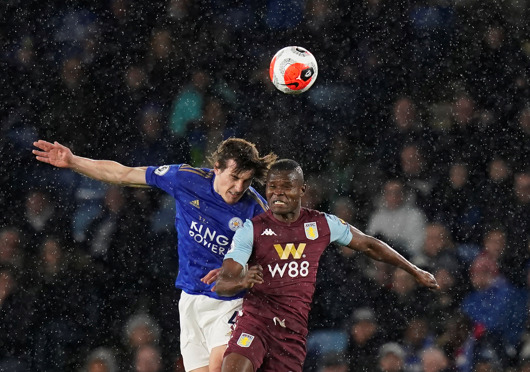 场上展现了 场上展现了